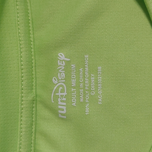 Run Disney 2022  Princess Mulan Half Marathon Shirt, Medium Men, lime Green. - Picture 5 of 11
